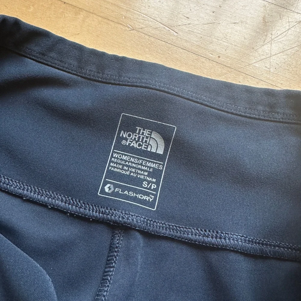 The North Face FlashDry Navy pull on joggers, S, G1222 - Picture 3 of 4